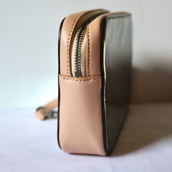 COACH Poppy Mirror Metallic Leather Flight Wristlet Purse Wallet 2013 - Picture 3 of 8